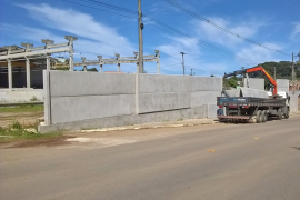 CONSTRUÇÃO DE MUROS