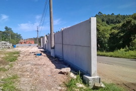 CONSTRUÇÃO DE MUROS